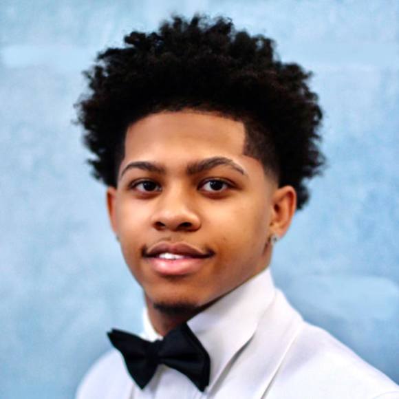 Meet your Posher, Latanya - Picture 1 of 1